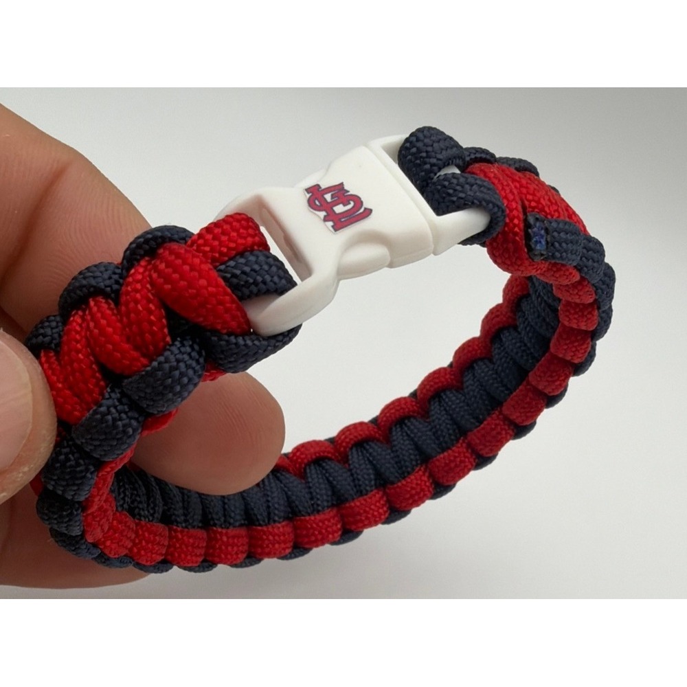 MLB St Louis Cardinals Paracord Survival Bracelet Red Navy Blue Logo Buckle Q021